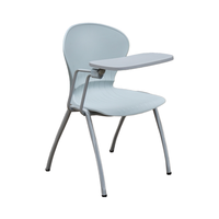Chaise de bureau de style moderne de haute qualité avec cadre en métal Chaise visiteur empilable avec salle de conférence en plastique Caractéristiques de formation
