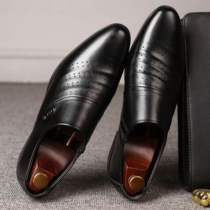Chaussures de mariage pour hommes, nouveau style, respirantes, plates, à enfiler, design classique, rehaussantes, vente en gros en ligne - Product Image 5
