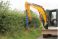 Débroussailleuse à barre rotative pour tracteur / Débroussailleuse pour excavatrice / Tondeuse à barre de 1,5 m avec moteur 50cc-100cc à vendre