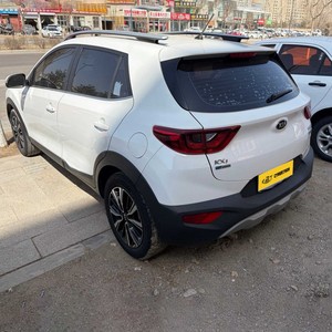   KX1 SUV 2019 1.4L Boîte de vitesses manuelle Mini Voiture Conduite à gauche Yipao Autos Usado Automobiles d'occasion à essence pas chères à vendre - Product Image 4