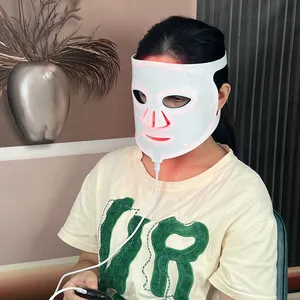新しいシリコンマスク女性はミニリモコンでスポット美容楽器フェイスLEDマスクを削除します