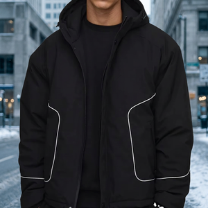 Veste matelassée à capuche pour homme, noire unie, coupe-vent, fermeture éclair, décontractée, pour l'hiver, coupe régulière, en polyester - Product Image 3