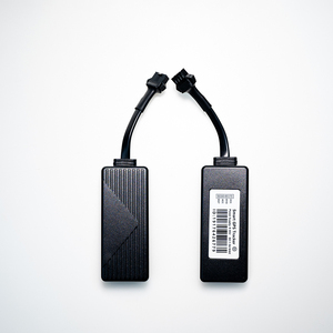 OEM ODM Mini 4G + 2G 4 Pin alat pelacak truk kendaraan otomatis lokator Gps mobil sepeda motor pelacak GPS potongan jarak jauh - Product Image 1