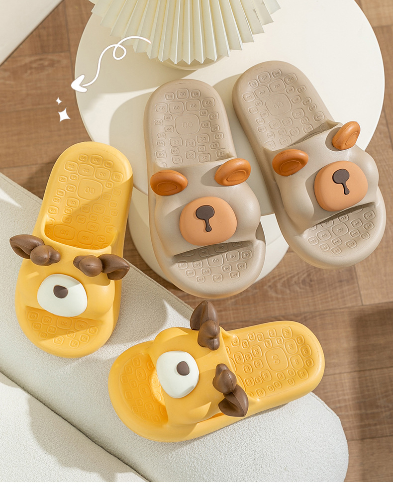 Popular Ladies Slides EVA Bathroom Breathable Slipper Footwear Cute Girls Cartoon Slippers