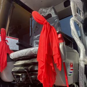 Excavadora de cadenas Komatsu PC240LC-8M0 usada, 123kW, 25 toneladas, motor Cummins, bomba en excelente estado - Product Image 4