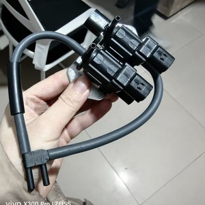 8657A031 K5T47776 วาล์วโซลินอยด์ถังคาร์บอนสูญญากาศสำหรับปาเจโร่ เอาท์แลนเดอร์ V73 1/2 นิ้ว ขนาดพอร์ตแก๊ส - Product Image 1