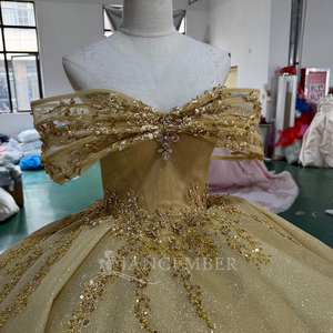 Vestido de Quinceañera Elegante Mc030 Color Champán con Corsé de Cristales y Cuentas, Tulle Brillante y Sobrefalda en Capas, Estilo Princesa Jancember - Product Image 3