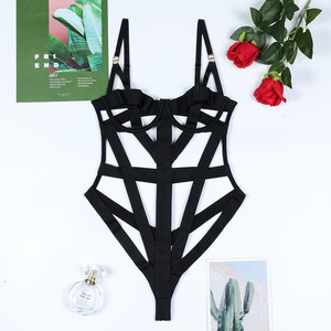 Nouvel ensemble de lingerie féminine ajourée à bretelles, couleur unie, vente en gros - Product Image 6