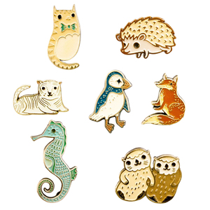 Insignias y Broches Metálicos Personalizados de Animales Adorables con Esmalte Duro, Ecológicos, con Logotipo Personalizado y Acabado Plateado, Admite Tamaños Personalizados - Product Image 1