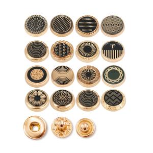 Botón Jinyi de fábrica Thobe decorativo 10mm 12mm redondo de aleación de Zinc Botón de 4 partes Logotipo de prensa botones a presión de Metal personalizados para ropa - Product Image 3