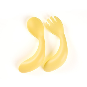 Artículos para bebés Cuchara con mango torcido Bebé Aprender a comer Entrenamiento Cuchara curva para bebés Tenedor Juego <span class=keywords><strong>de</strong></span> cubiertos - Product Image 4
