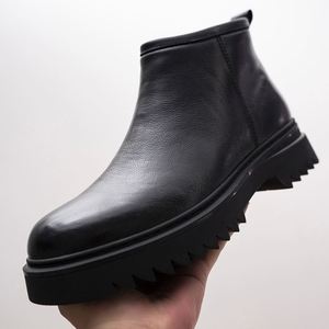 Chaussures d'hiver pour hommes en cuir, chaudes et douces, surface en cuir, doublure en pure laine, imperméables, antidérapantes, à enfiler - Product Image 2