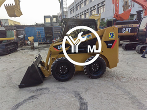 Chargeuse compacte d'occasion CAT 226B à prix avantageux, marque japonaise, chargeuse sur pneus d'occasion cat 226b, godet durable pour la construction urbaine - Product Image 5