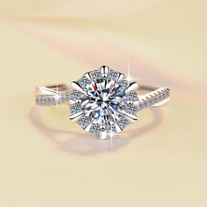 Großhandelspreis Feiner Schmuck VVs1 Moissanit 1Ct S925 Sterling Silber Verlobungs- und Eheringe mit Pavé-Besatz für Damen - Product Image 4