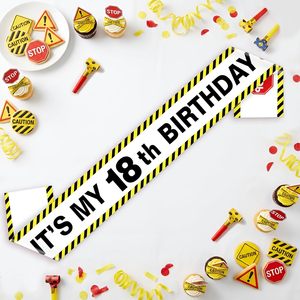 Décorations d'<span class=keywords><strong>anniversaire</strong></span> 18 ans pour garçons, noir et jaune, avec écharpe en satin « C'est mon 18e <span class=keywords><strong>anniversaire</strong></span> » et épingle de sûreté, ajustement réglable - Product Image 5