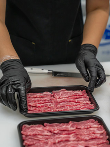 Biểu Tượng Tùy Chỉnh Màu Đen <span class=keywords><strong>Sushi</strong></span> Dùng Một Lần Khay Thức Ăn Với Nắp Rõ Ràng Thực Phẩm Cấp Nhựa Takeaway Hộp Có Thể Niêm Phong - Product Image 6