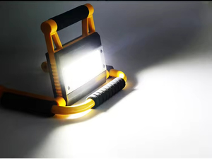 Lampe de travail LED avec batterie puissante intégrée, design portable pliable à 360 degrés, chargement USB, adaptée à une utilisation en extérieur - Product Image 6