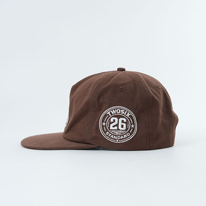 Casquette de baseball marron de haute qualité personnalisée à 5 panneaux pour homme, style streetwear, avec logo imprimé, style vintage rétro - Product Image 3