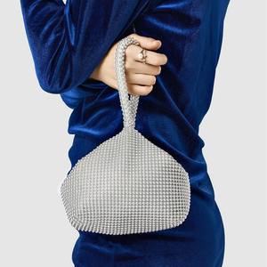 Sac de soirée pour femme, nouvelle collection, pochette élégante, doublure polyester, fermeture éclair étanche ornée de diamants, bandoulière en corde, idéal pour les banquets et comme sac cadeau. - Product Image 4