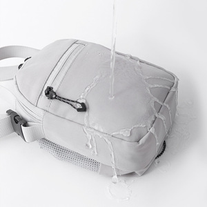 Sac à bandoulière grande capacité pour bouteille d'eau, sac de rangement unisexe léger avec cordon de serrage, sac de voyage à bandoulière - Product Image 4
