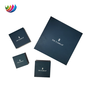 Weiyi Étui en papier rigide laminé mat de luxe imprimé sur mesure et boîte à bijoux emballage pour bracelets et bagues - Product Image 6