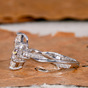 Anello Aperto a Forma di S per Donne, Linea Intrecciata, Gioiello Elegante per Abiti da Festa e Uso Quotidiano - Product Image 3