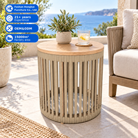 Table d'appoint ronde moderne d'extérieur avec plateau à lattes et base en corde tressée pour patio, jardin, balcon, hôtel, complexe hôtelier OEM ODM