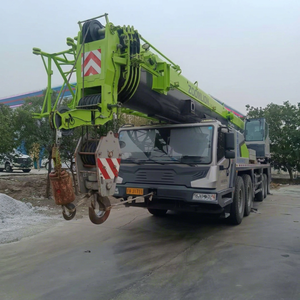 Grue sur camion d'occasion Zoomlion ZTC800H553 80 tonnes Modèle 2021 Hauteur de levage 74,5 m Moteur Weichai - Product Image 1