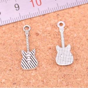 Llavero de Guitarra de Aleación de Zinc 3D Personalizado al por Mayor de Fábrica, el Más Vendido, para Regalos y Souvenirs - Product Image 3