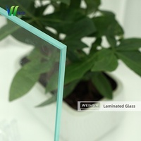 Verre feuilleté ultra-clair à faible teneur en fer, verre de sécurité pour projets de construction haut de gamme