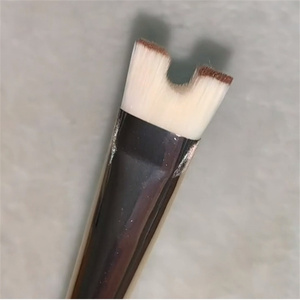 2 en 1 base cosmética vegana cepillos <span class=keywords><strong>de</strong></span> <span class=keywords><strong>Nariz</strong></span> <span class=keywords><strong>de</strong></span> autocontorno esculpir en forma <span class=keywords><strong>de</strong></span> U cepillo <span class=keywords><strong>de</strong></span> ocultación <span class=keywords><strong>de</strong></span> doble cara <span class=keywords><strong>para</strong></span> mezclar - Product Image 4