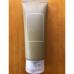 Gel Limpiador de Artemisia Im Frrom, Gel Facial Calmante y Suavizante con Extracto de Artemisia, Crema Blanqueadora Apta para Todo Tipo de Piel - Product Image 3