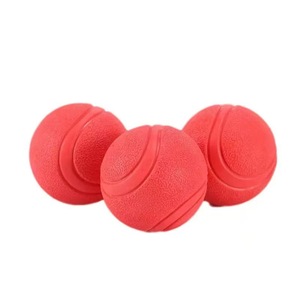 Juguete para Mascotas, No Tóxico, Ecológico, Pelota de Entrenamiento Resistente a Mordidas, de TPR Rojo Sólido, para Perros de Raza Grande, Uso en Interiores/Exteriores - Product Image 5