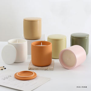 Giare Portacandela di Lusso da 8oz <span class=keywords><strong>in</strong></span> <span class=keywords><strong>Ceramica</strong></span> Lattiginosa Opaca con Coperchi <span class=keywords><strong>in</strong></span> <span class=keywords><strong>Ceramica</strong></span>, Forma Unica a Fondo Tondo, Personalizzabili e all'Ingrosso dalla Fabbrica - Product Image 6