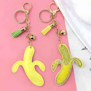 Nouveau style Strass porte-clés ananas <span class=keywords><strong>banane</strong></span> velours Coréen Diamant clé chaint avec cristal <span class=keywords><strong>sac</strong></span> à main pendentif - Product Image 6