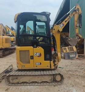Mini Escavadora Caterpillar Cat 302.7 Usada Mais Vendida Equipamento Agrícola de Alta Qualidade Motor Cat 302 - Product Image 2