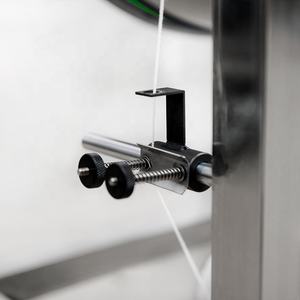 Máquina automática de corte y crimpadora de mecha, equipo de inserción de <span class=keywords><strong>carburo</strong></span> para sujetar mechas, fabricación de mechas de algodón para hacer velas de cera - Product Image 4