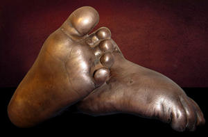 Giardino esterno decorazione di arte di grandi dimensioni in metallo scultura in bronzo del piede bigfoot statua - Product Image 4