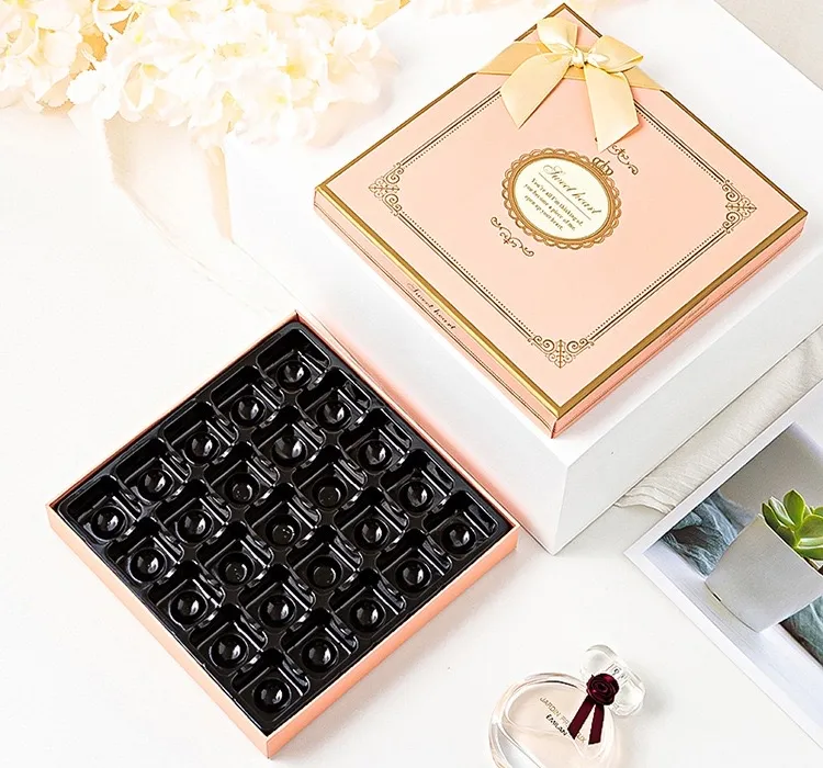 25 grids Creative DIY birthday gift box supplier custom chocolate strawberry dessert box