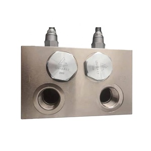 Collecteur de soupapes de décharge hydraulique pour grue hydraulique pliable - Product Image 1