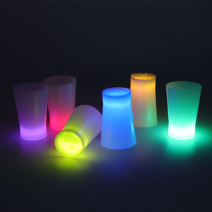 6 Vasos de PVC Luminosos de 1.5/7/12oz con Efecto Intermitente, Color Personalizado para <span class=keywords><strong>Bar</strong></span>, Discoteca, Fiestas - Shimmer Star - Product Image 2