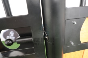 Chuyên nghiệp tùy chỉnh ngựa gian hàng mạ kẽm chức năng bền ngựa hộp mạnh mẽ dễ dàng lắp ráp di động ngựa ổn định - Product Image 6