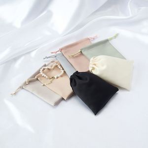 Manufacturer Custom Logo Eco-friendly Lightweight Travelling Portable <b>Velvet</b> Jewelry Gift Pouch Packaging Storage Bag Drawstring - Product Image 2