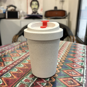 Gobelets en plastique résistants aux hautes températures avec couvercle à vis pour café et marc de café, protection de l'environnement, Europe et États-Unis - Product Image 2