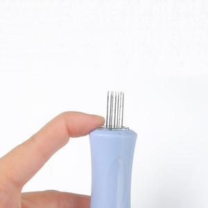 Pluma mágica de plástico para bordado al por mayor, manualidades DIY, bordado Kt, punzón de tejer con 7 agujas - Product Image 4