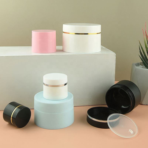 Matte Round Plastic Cosmetic Jars <b>Black</b> Pink <b>White</b> <b>Mint</b> Green Screw Cap Gold Stripe Cylinder Shape PP Material - Product Image 5