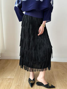 Jupe de gâteau amincissante et polyvalente à franges Robe longue de longueur moyenne Conception de taille élastique Jupe à jambe droite sensible pour toutes les saisons - Product Image 4