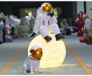 Statua a grandezza naturale dell'astronauta della vetroresina della resina della decorazione del planetario per l'ornamento del salone - Product Image 3