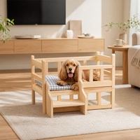 Lit pour chien en bois personnalisé avec cadre en pin, coussin en tissu et options de logo pour le repos des petits chiens
