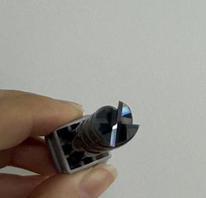 Premium HRC70 karbür 4 flüt uç freze paslanmaz çelik CNC makinesi araçları için yüksek aşınma direnci freze kesicisi - Product Image 3